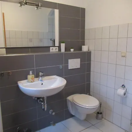 Ferienhaeuser Mit Pool In Ruhiger Lage Am Waldrand Holiday home *